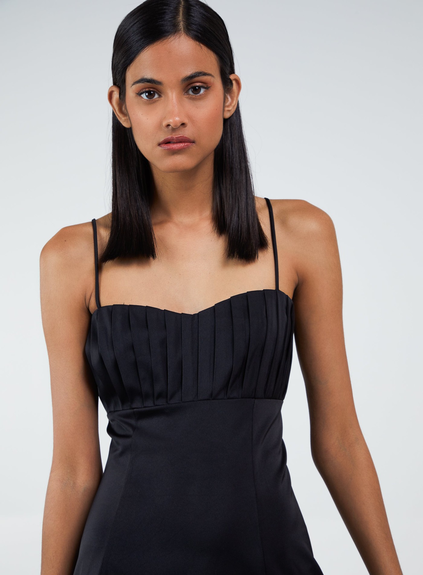 Bodycon Dress With Split view 3